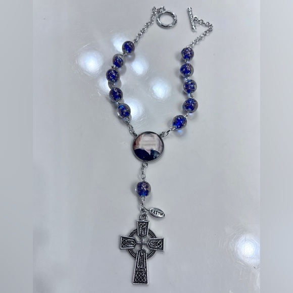 New, unique luminous, glow-in-the-dark one decade photo car rosary. - Picture 3 of 10